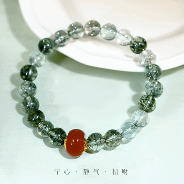 Green Beaded Bracelet Brings Wealth and Peace of Mind Crystal to Help Career